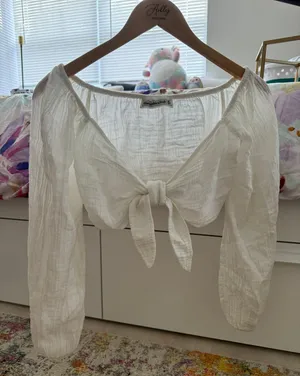 Abercrombie Top thumbnail 1