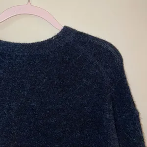 Aritzia The Group by Babaton Oversized Thurlow Sweater thumbnail 11