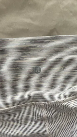 Lululemon light grey striped leggings thumbnail 4