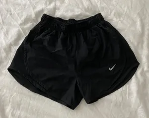 Nike Shorts thumbnail 1