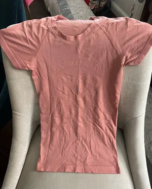 Lululemon Swiftly Short Sleeve Tech Shirt thumbnail 1