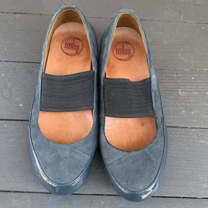 FitFlop Black Leather and Suede Mary Jane Shoes Size 37.5 thumbnail 2
