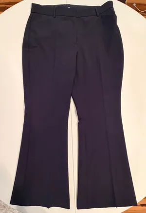 Express | ladies Editor Flare , dress pants. Size: 12S thumbnail 1