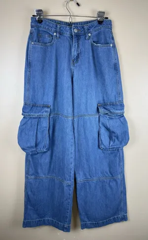 Wild Fable Women’s Mid Rise Baggy Cargo Jeans Blue Denim Wide Leg Utility Size 2 thumbnail 1