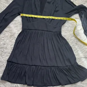 Banana Republic Black Women’s Ruffle Tiered Long Sleeve Mini Dress Size S/P thumbnail 7