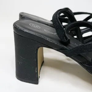 Vintage Y2K Fioni Black Elastic Strappy Heels thumbnail 9
