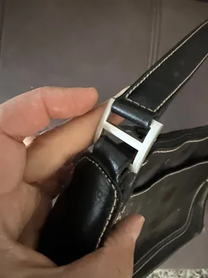Kenneth Cole Reaction Black Faux Leather Shoulder Bag with Contrast Stitching thumbnail 6