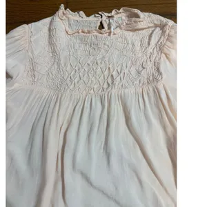 Free People Smocked in Time‎ Romantic Billowy Peach Pink Ethereal Top Sz Small thumbnail 8
