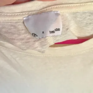 Ch. x Frank & Oak Cream Oversized Slouchy Pocket Tee Coastal Minimalist Small thumbnail 5