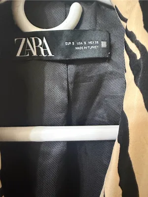 Zara Zebra Print Satiny Double breasted Blazer Size Small.EUC thumbnail 9