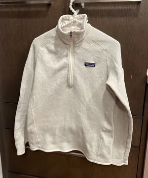 Patagonia‎ cream woman’s better sweater medium thumbnail 1