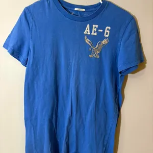 2000s Y2K American Eagle blue vintage fit t-shirt Size‎ S thumbnail 1