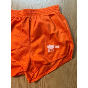 B86 New women’s Hooters girl Vintage uniform Cheeky shorts🤩 Xxxs Waist 10-13" thumbnail 2