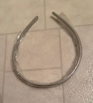 Simple Silver Plastic Headband thumbnail 1