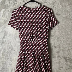 Boden‎ Ellen Jersey Graphic Geo Jumpsuit Size 4 Regular Burgundy Blue thumbnail 5