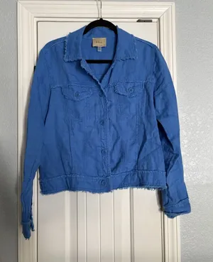 Elie‎ Tahari Linen Jacket Womens Medium Blue Frayed Hem Trucker Button Up Coat thumbnail 1