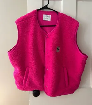 Old navy vest thumbnail 1