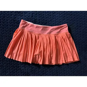Lululemon pleat to street skirt II grapefruit Coral Pink Skort Tennis Size 8 thumbnail 5
