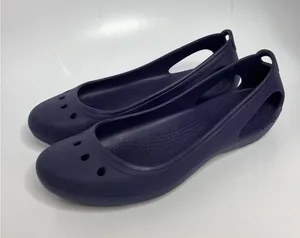 Crocs Kadee Flats Women Size 11 Purple Excellent Lightweight Slip On Breathable thumbnail 1