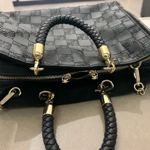 Steve Madden Elegant Black Handbag with Gold Accents Some usage-clean! thumbnail 3