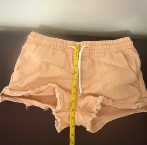 Celebrity Pink Jean Shorts Peach Women’s Medium thumbnail 5