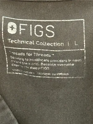 Women’s Figs scrub top black size Large Catarina one pocket shirt thumbnail 4