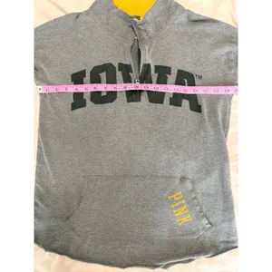 PINK Victoria's Secret Iowa Hawkeyes Quarter Zip Pullover Gray Yellow Medium thumbnail 6