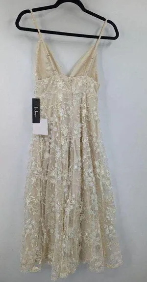 NWT LULU'S Flourishing Embroidered Lace Fit & Flare Midi Dress thumbnail 9