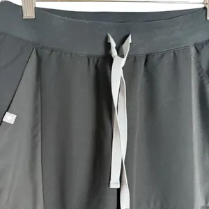 Figs Manari Black 5-Pocket Skinny Technical Medical Professional Scrub Pants XS thumbnail 4