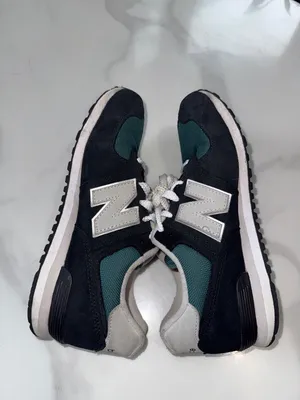 New Balance unisex Navy & Green Sneakers with White Accents thumbnail 7