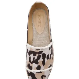 NEW Schutz Ohanna Printed Canvas Leopard Espadrilles Flat Slip On thumbnail 4