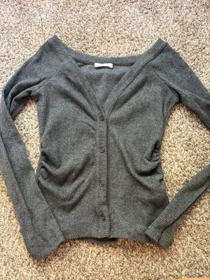 Zara sweater thumbnail 1
