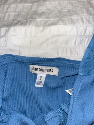 Urban Outfitters Top thumbnail 2