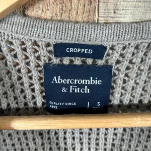 Abercrombie & Fitch Cropped Sweater Vest Small Gray Open Knit Crochet Tank Y2K thumbnail 4