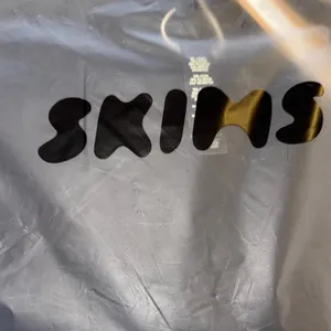 Skims New CLASSIC CREWNECK Classic onyx crew Sweatshirt‎ thumbnail 8