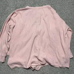 Old Navy Women's Pink Waffle Knit Pajama Set Top & Shorts thumbnail 2