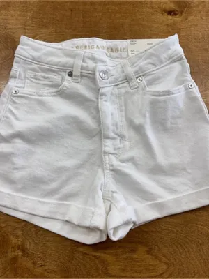 American Eagle Outfitters White Mom Jean Shorts thumbnail 1