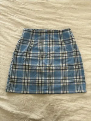 Brandy Melville Light Blue Plaid Men’s Shorts thumbnail 3
