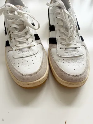 Gola Classics Hawk Leather Sneakers Size 9.5 White thumbnail 3