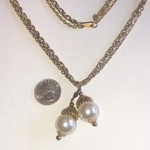 Vintage Gold Tone Double Faux Pearl Drop Necklace thumbnail 3