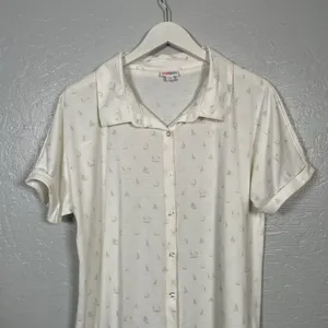 Lularoe Women M White Gray Sailboat Charlie Blouse Button Front Collar Dolman thumbnail 3