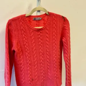 Calypso Christiane Celle 100% Cashmere Cable Knit Crewneck Sweater Coral Pink Sm thumbnail 3
