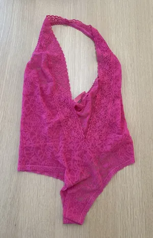 Victoria's Secret Y2k Lace Bodysuit Hot Pink Size Medium Xx 1361 thumbnail 1