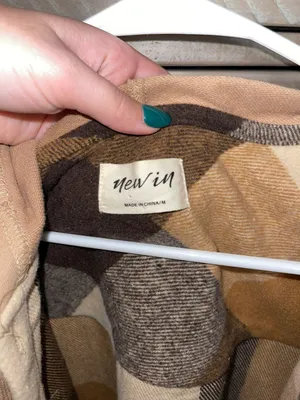Hooded Fall Flannel Size M thumbnail 2
