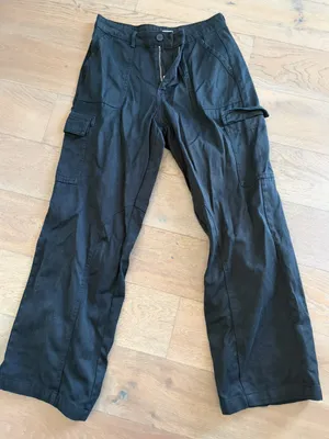 VS PINK Cargo Pants thumbnail 1