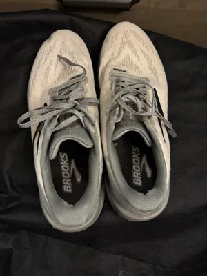 Men's Brooks Launch 11 Running Shoes Size 12 thumbnail 5