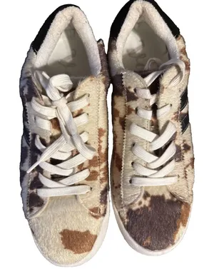 Very G Eva Faux Cow Hide Sneakers Women’s 8 Lace Up Deck Shoes Terry Lined thumbnail 1