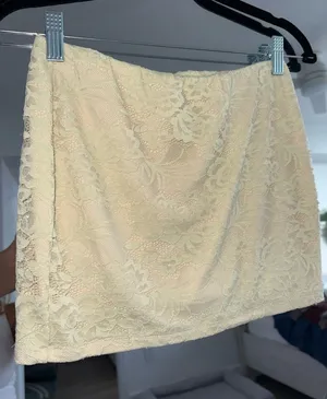 Light yellow mini skirt Size XS thumbnail 1