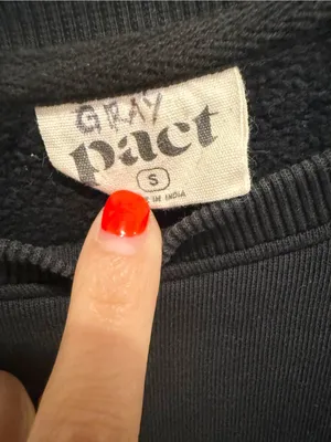 PACT Organic Cotton Crewneck Sweatshirt in Black Unisex Size Small Pullover thumbnail 4