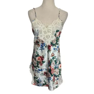 Victoria’s Secret Vintage Y2K 90s Floral Lace Mini Slip Dress Lingerie Gold Tag thumbnail 2